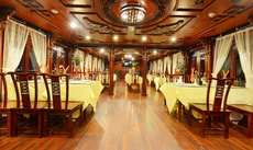 Nhà hàng/khu ăn uống khác tại Royal Palace Cruise