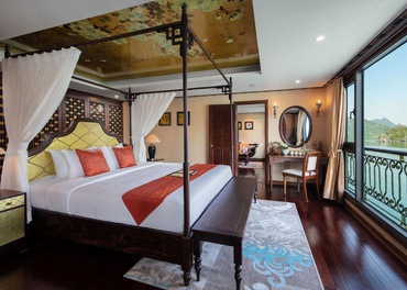 Du thuyền Indochine