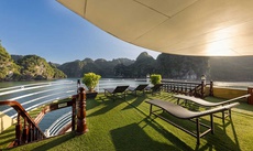 Du thuyền Swan Hạ Long