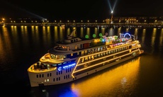 Du thuyền Luna 4 tiếng