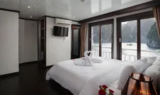 Du thuyền Aclass Stellar Hạ Long