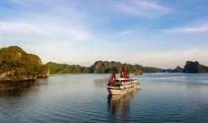 Du thuyền Perla Dawn Sails
