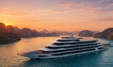 Du thuyền Halora Nova