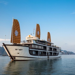 Du thuyền Genesis Luxury Regal