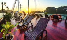 Hồ bơi trong/gần Sena Cruises- Wonder On Lan Ha Bay