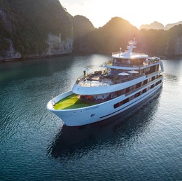 Du Thuyền Stellar of the Seas