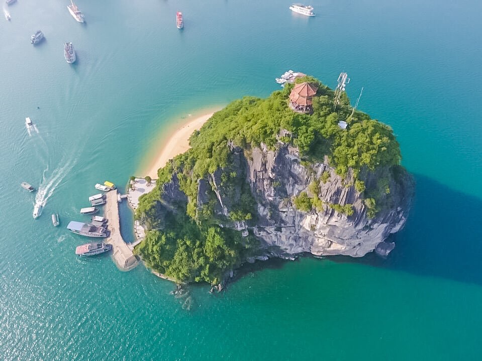 Đảo Titop - Khám phá đảo ngọc của vịnh Hạ Long