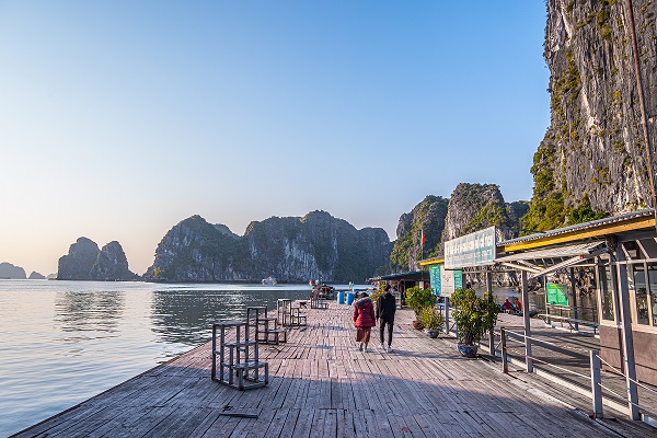 Mách Bạn 3 Bãi Biển Đẹp Nhất Hạ Long Không Thể Bỏ Qua Mách Bạn 3 Bãi Biển Đẹp Nhất Hạ Long Không Thể Bỏ Qua