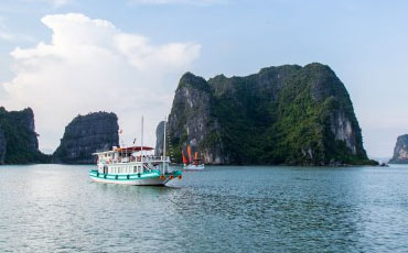 Du thuyền trong ngày